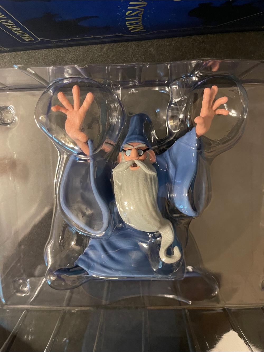 Disney D23 Magic & Mystery Box 2024 - Sorcerer Mickey - Picture 14 of 15